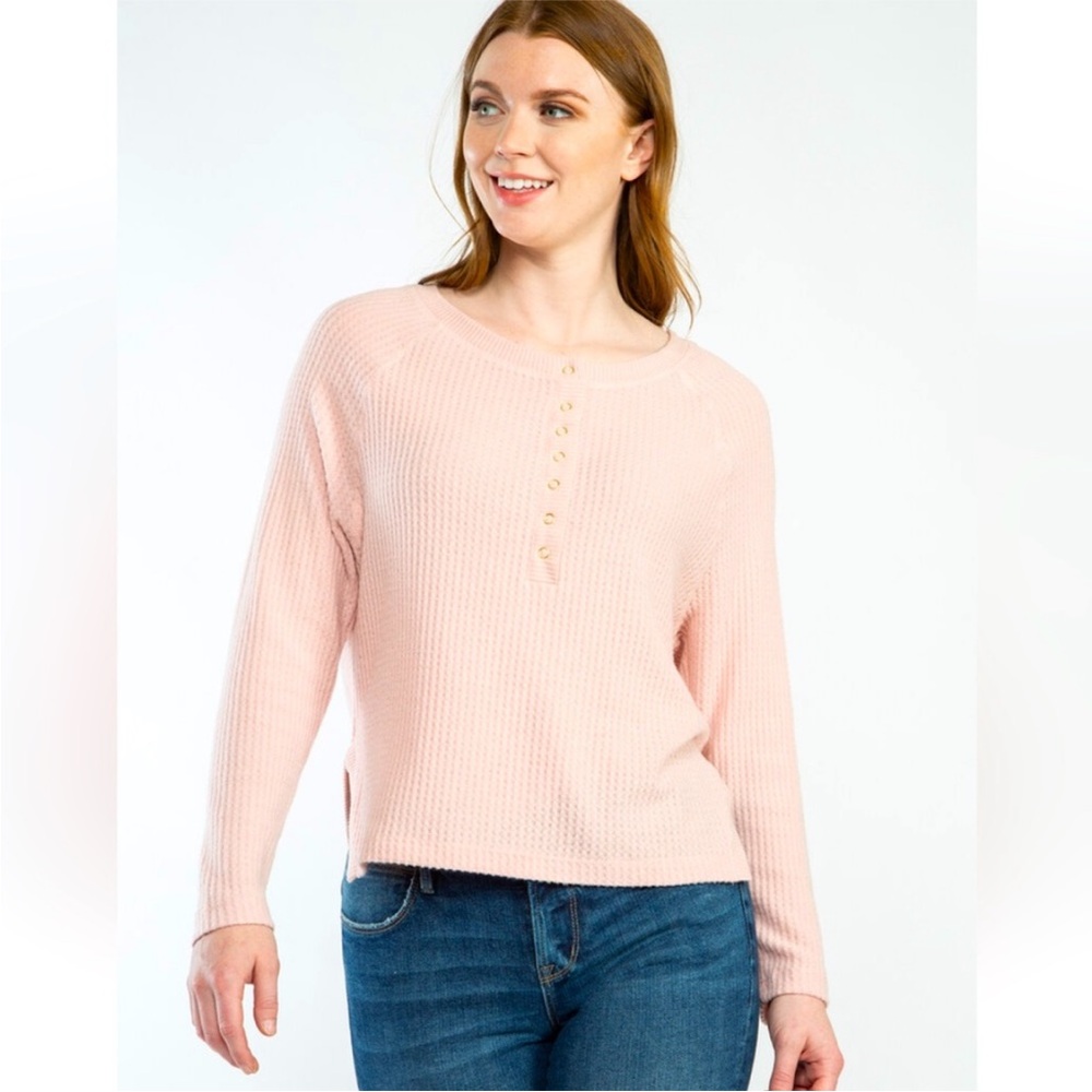 NWOT Women's Dex Peach Waffle Knit Henley Sweater M